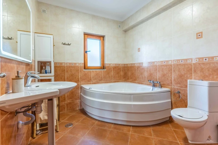 Moradia T5 para Venda em São Brás de Alportel Foto 25