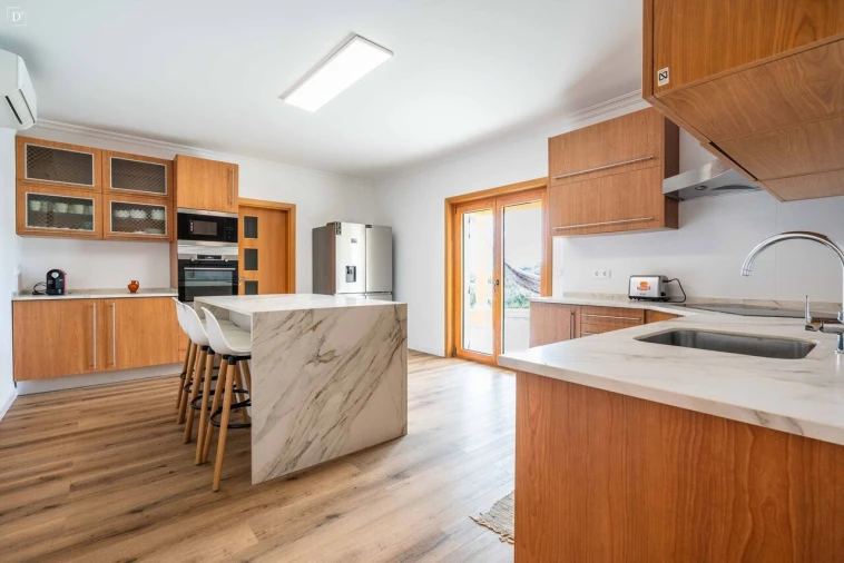 Moradia T5 para Venda em São Brás de Alportel Foto 8