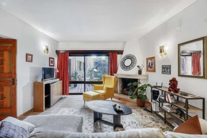 Moradia T8 para Venda em Albufeira e Olhos de Água