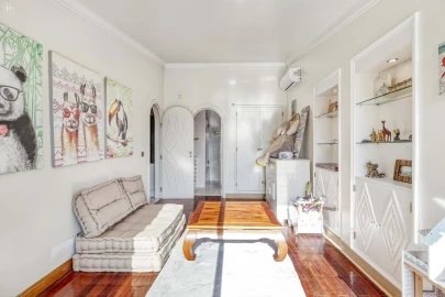 Moradia T8 para Venda em Albufeira e Olhos de Água