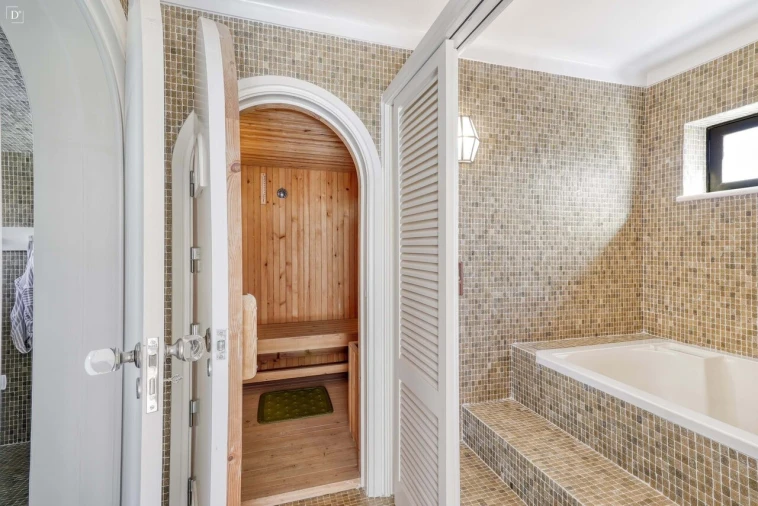 Moradia T8 para Venda em Albufeira e Olhos de Água Foto 17