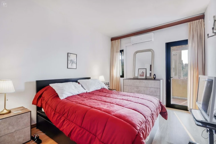 Moradia T8 para Venda em Albufeira e Olhos de Água Foto 42