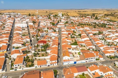 Moradia T1 para Venda em Castro Verde e Casével