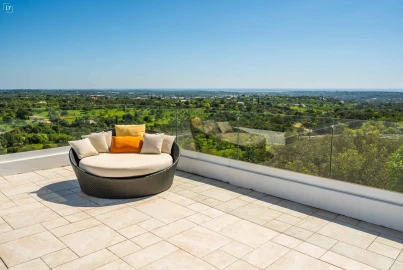 Moradia T5 para Venda em Moncarapacho e Fuseta