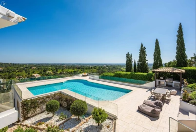 Moradia T5 para Venda em Moncarapacho e Fuseta