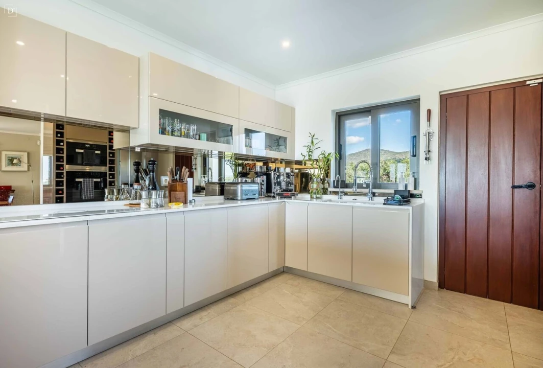 Moradia T5 para Venda em Moncarapacho e Fuseta Foto 7