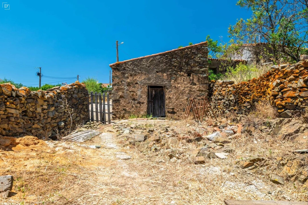 Moradia T0 para Venda em Alcoutim e Pereiro Foto 6