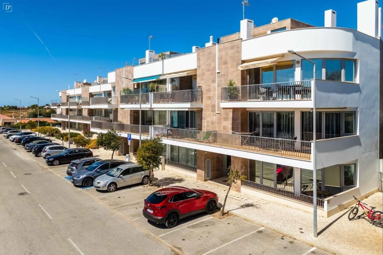 Apartamento T2 para Venda em Moncarapacho e Fuseta Foto 3