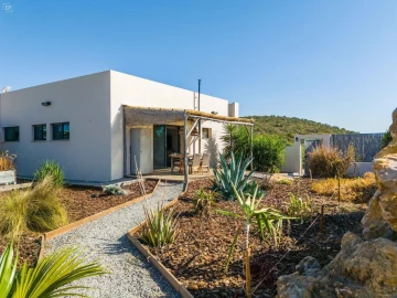 Moradia T3 para Venda em Moncarapacho e Fuseta