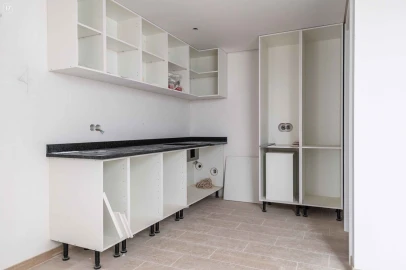 Moradia T3 para Venda em Moncarapacho e Fuseta