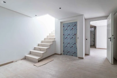 Moradia T3 para Venda em Moncarapacho e Fuseta