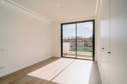 Moradia T3 para Venda em Moncarapacho e Fuseta