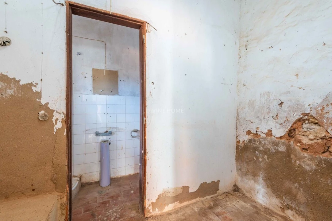 Moradia T6 para Venda em Algoz e Tunes Foto 14