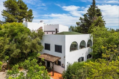 Moradia T5 para Venda em Moncarapacho e Fuseta