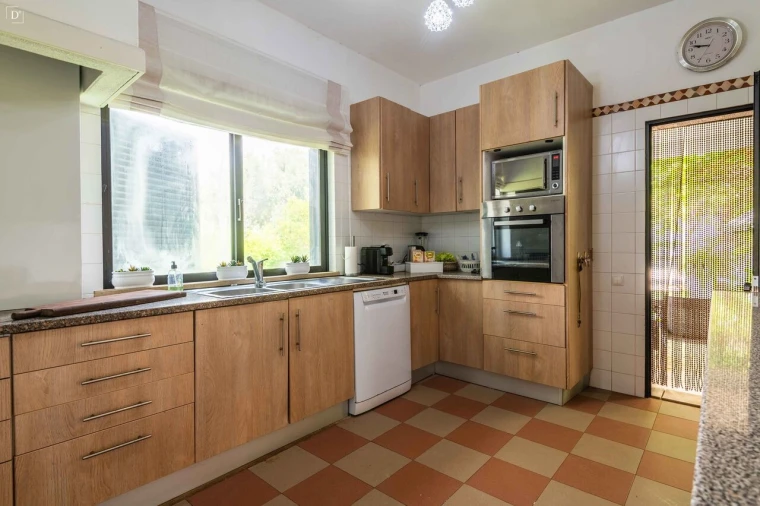 Moradia T5 para Venda em Moncarapacho e Fuseta Foto 8