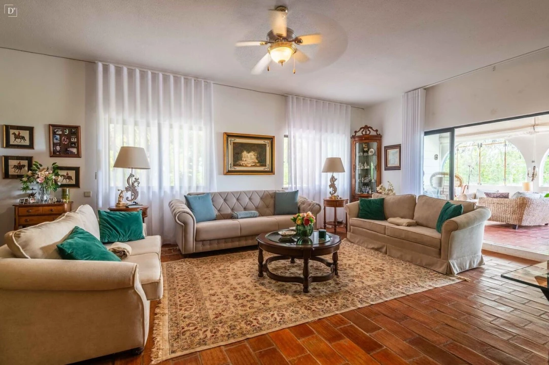 Moradia T5 para Venda em Moncarapacho e Fuseta Foto 4