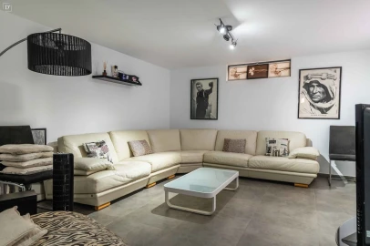 Moradia T4 para Venda em Moncarapacho e Fuseta