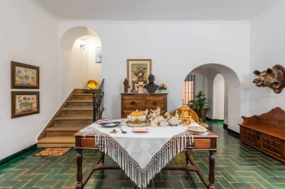 Moradia T6 para Venda em Santo Agostinho e São João Baptista e Santo Amador