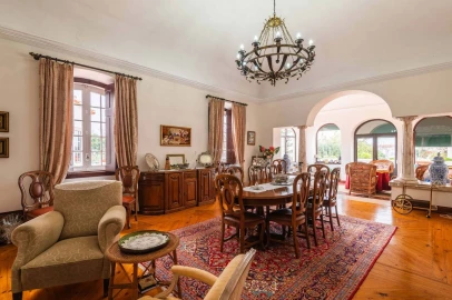 Moradia T6 para Venda em Santo Agostinho e São João Baptista e Santo Amador