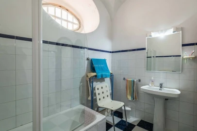 Moradia T6 para Venda em Santo Agostinho e São João Baptista e Santo Amador