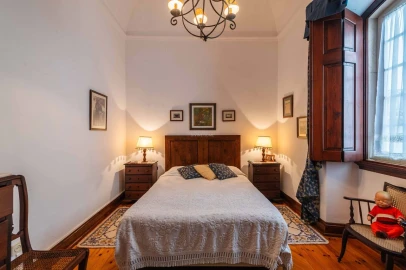 Moradia T6 para Venda em Santo Agostinho e São João Baptista e Santo Amador