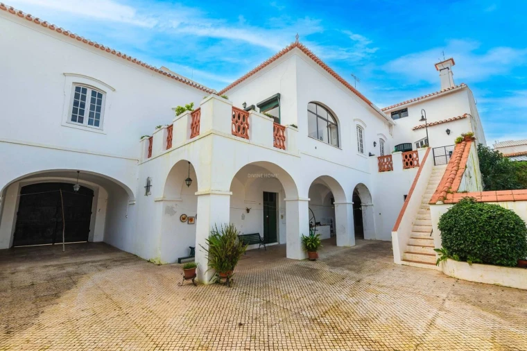 Moradia T6 para Venda em Santo Agostinho e São João Baptista e Santo Amador Foto 7