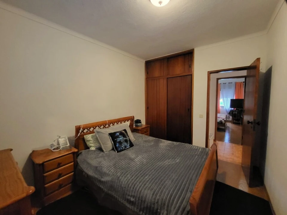 Apartamento T3 para Venda em São Bartolomeu de Messines Foto 11