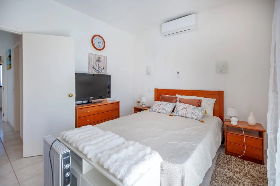 Apartamento T2 para Venda em Albufeira e Olhos de Água Foto 13