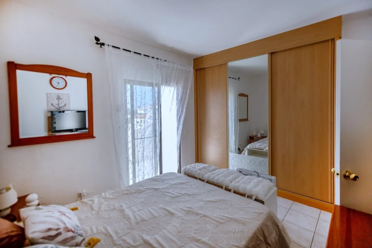 Apartamento T2 para Venda em Albufeira e Olhos de Água Foto 11