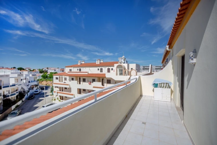 Apartamento T2 para Venda em Albufeira e Olhos de Água Foto 25