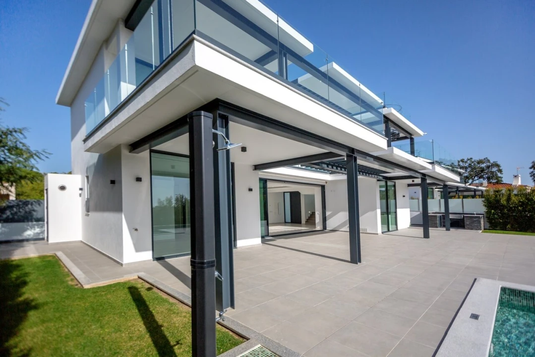 Moradia T4 para Venda em Albufeira e Olhos de Água Foto 14