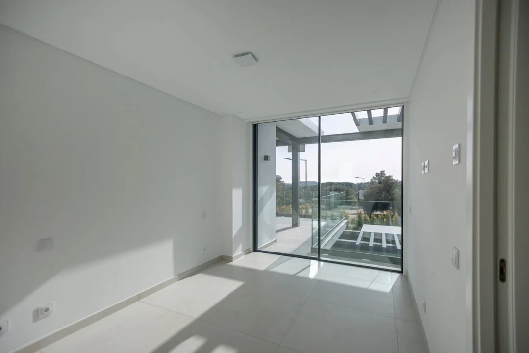 Moradia T4 para Venda em Albufeira e Olhos de Água Foto 37