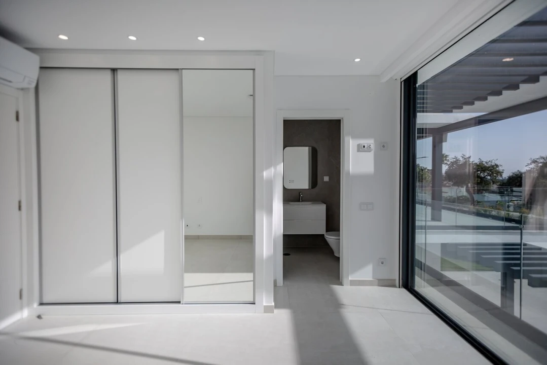 Moradia T4 para Venda em Albufeira e Olhos de Água Foto 43