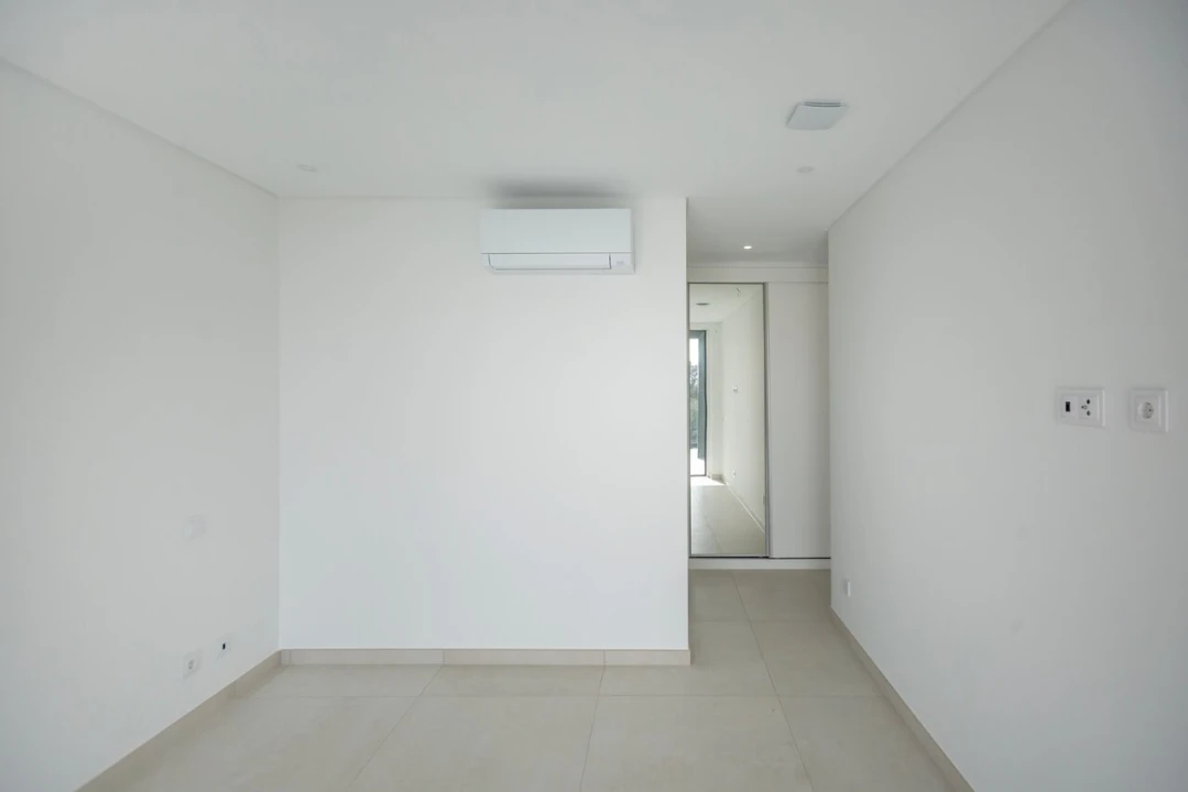 Moradia T4 para Venda em Albufeira e Olhos de Água Foto 45