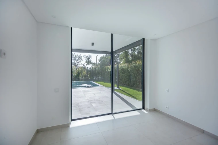 Moradia T4 para Venda em Albufeira e Olhos de Água Foto 21