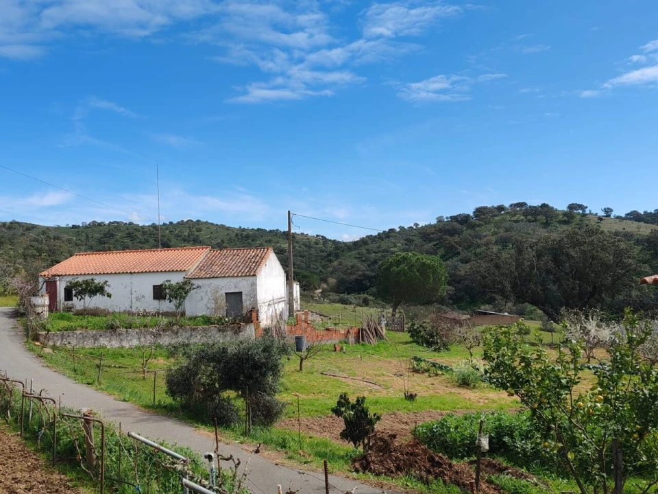 Quinta T2 para Venda em Santa Clara-A-Nova e Gomes Aires Foto 1