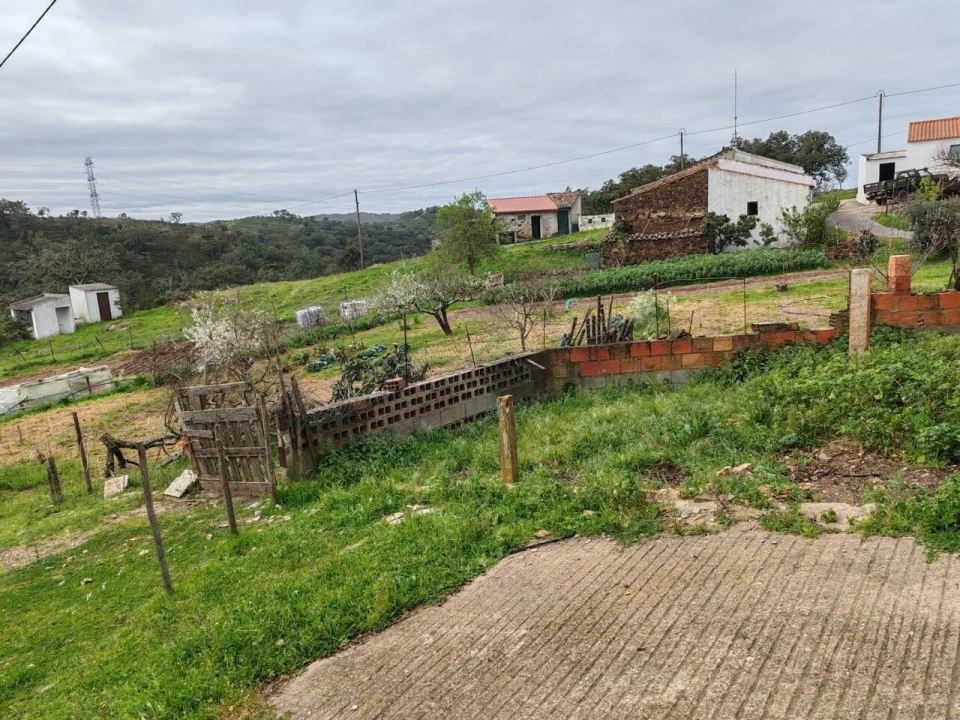 Quinta T2 para Venda em Santa Clara-A-Nova e Gomes Aires Foto 4