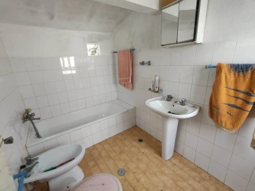 Quinta T2 para Venda em Santa Clara-A-Nova e Gomes Aires