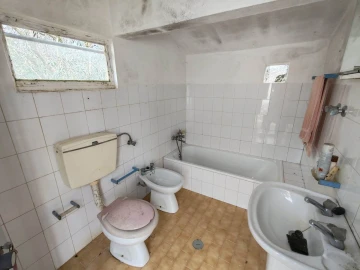 Quinta T2 para Venda em Santa Clara-A-Nova e Gomes Aires