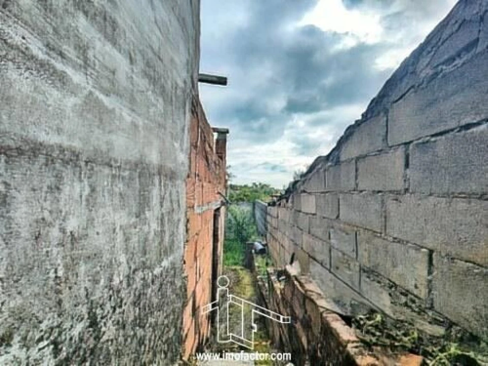 Moradia T1 para Venda em Benquerenças Foto 9