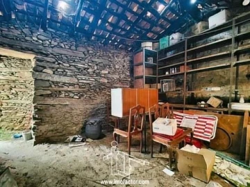 Moradia T1 para Venda em Benquerenças