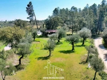 Terreno para Venda em Freixial e Juncal do Campo