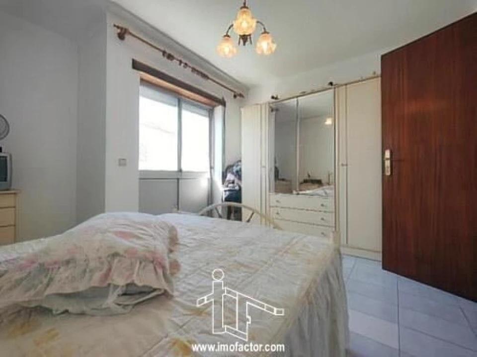 Moradia T5 para Venda em Ladoeiro Foto 23