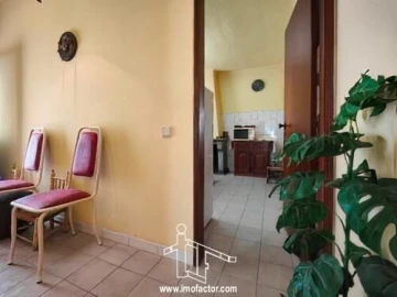 Moradia T5 para Venda em Ladoeiro