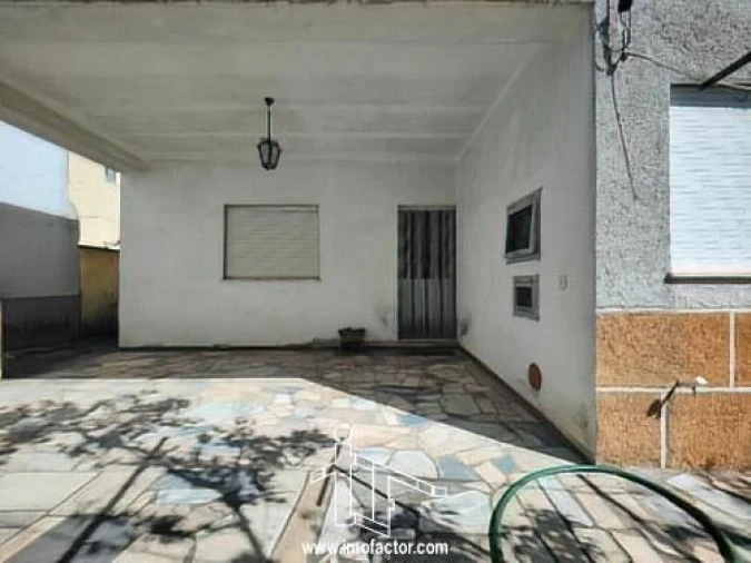 Moradia T5 para Venda em Ladoeiro Foto 2