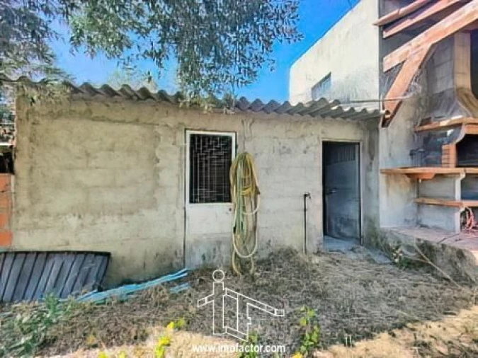 Quinta T1 para Venda em Freixial e Juncal do Campo Foto 12