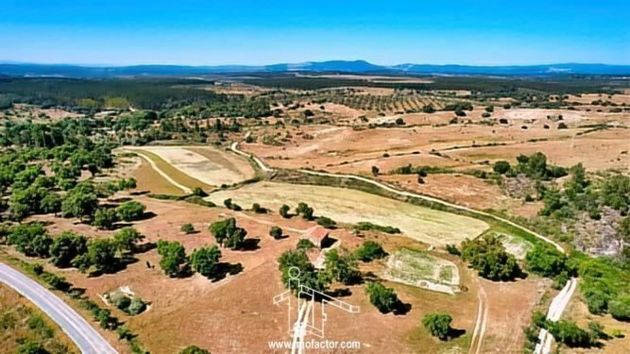 Quinta T0 para Venda em Idanha-A-Nova e Alcafozes Foto 13