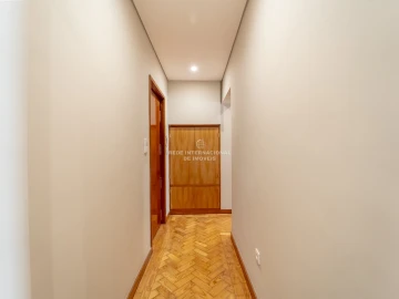 Apartamento T4 para Venda em Mafamude e Vilar do Paraíso