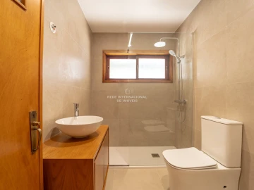 Apartamento T4 para Venda em Mafamude e Vilar do Paraíso