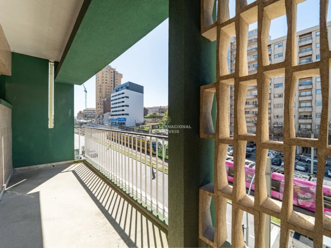 Apartamento T4 para Venda em Mafamude e Vilar do Paraíso Foto 15